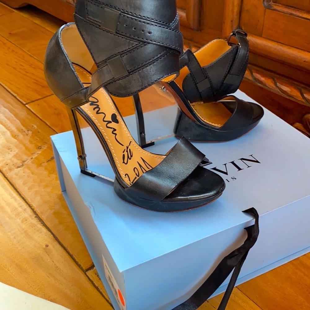 LANVIN - Sexy & stylish Lanvin Ankle Cuff Plexi Wedges Black Size 39, US 9